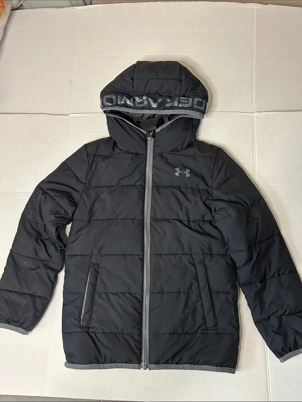 Under Armour YSM Small Boys Black Hooded Puffer Jacket with Gray Trim